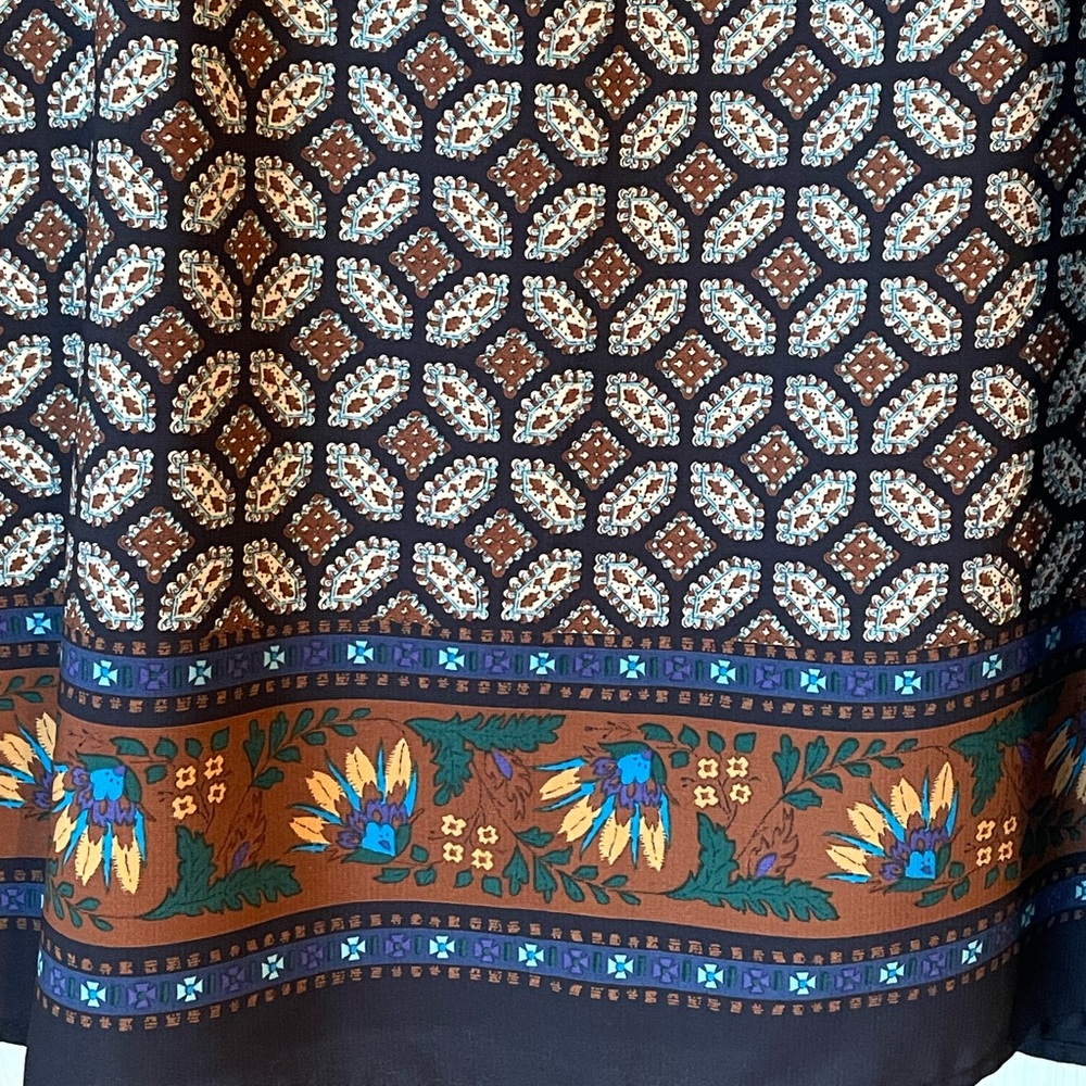 Soprano Geometric Pattern Keyhole Mini Dress - image 3